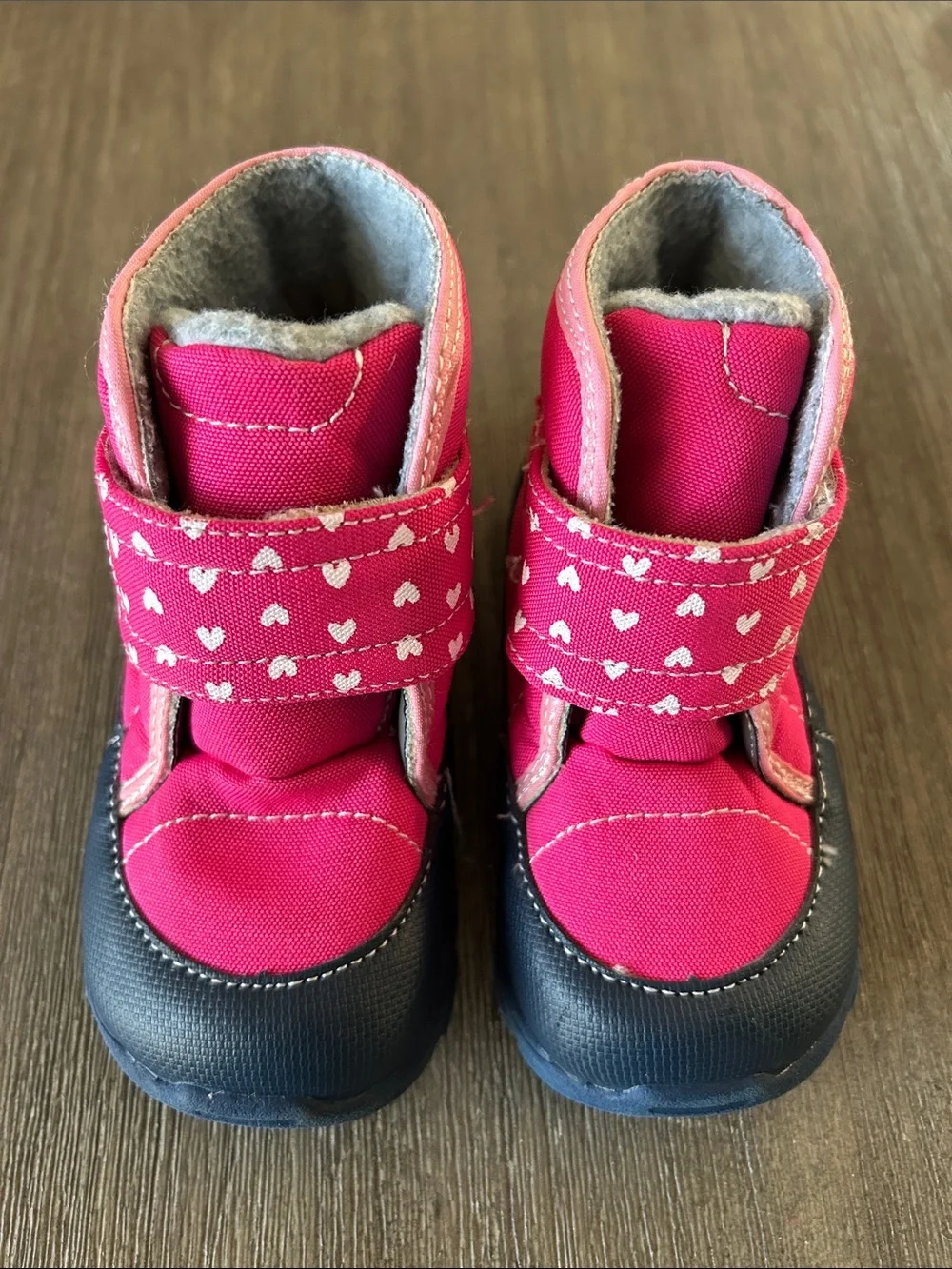 See Kai run Pink Heart Winter Boots - Cozy Insulated Toddler Shoes, Sz. 8, S/New